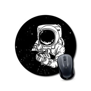 mouse pad of free fire Space men Mouse pad Round Mouse Pad for Laptop/pc (9X9 Inches)